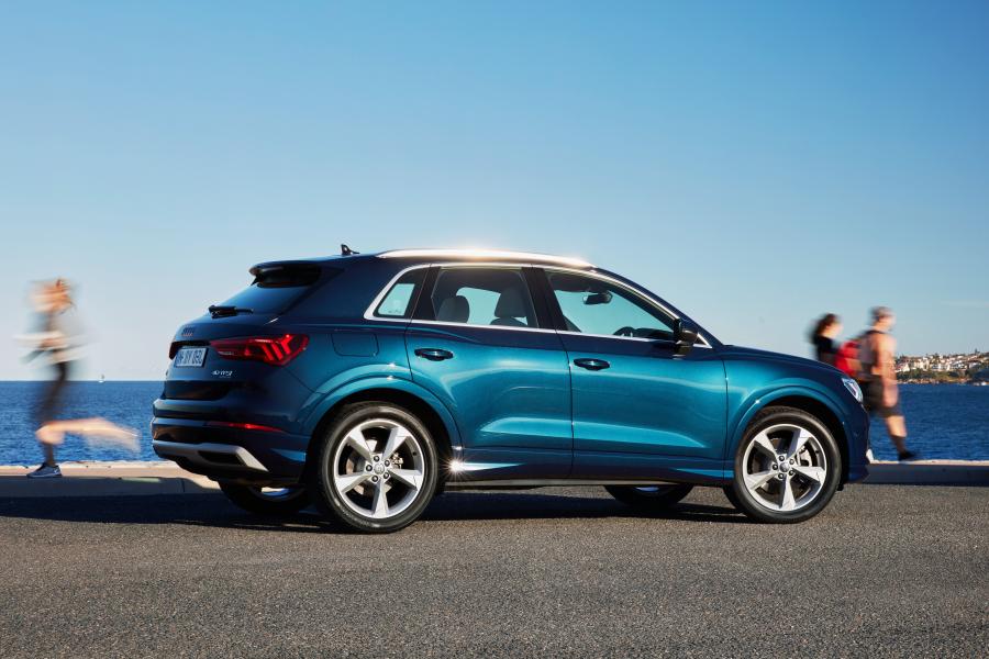  Audi Q3 40 TFSI Quattro 2020 года  (AU) (фото 6 из 11)